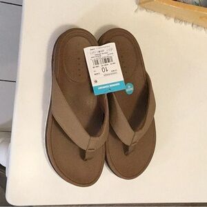 NWT REEF Cushion Spring Men's Flip Flop, Ultra Soft Cushion Footbed SIZE 10